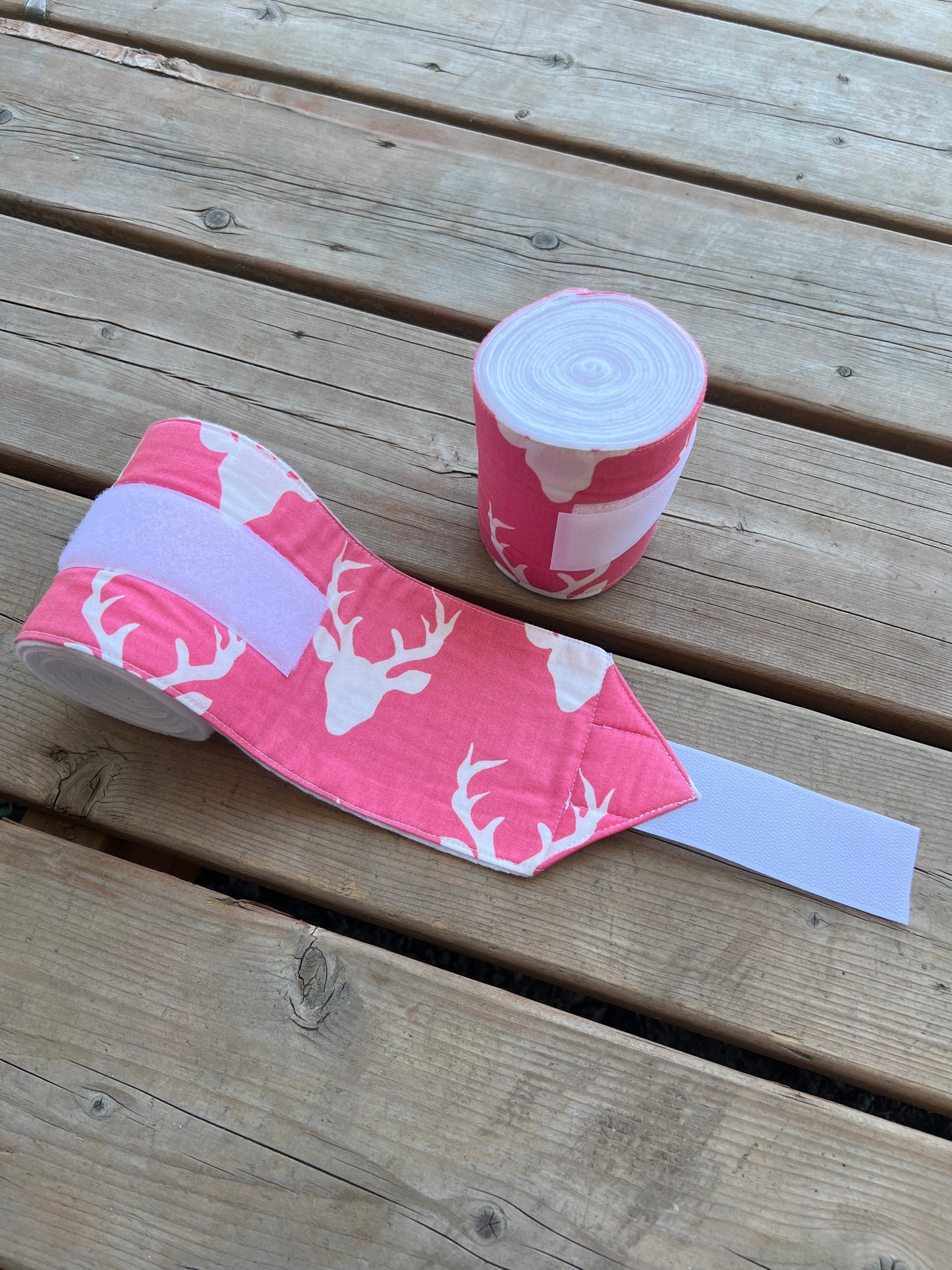 Set of 2 Horse Polo Wraps - White with Pink Deer Head