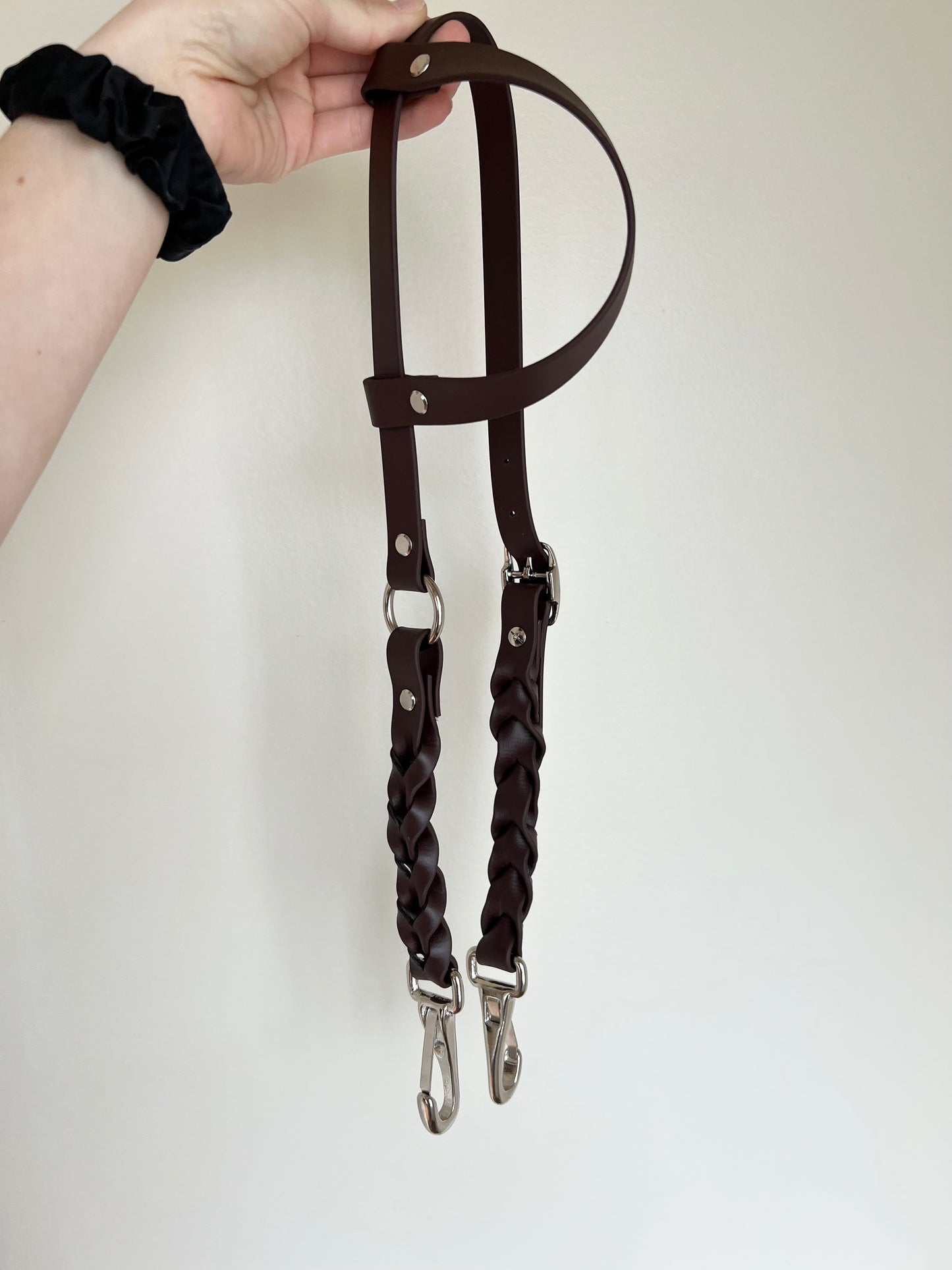 Bride à une oreille en Biothane tressé entièrement – Taille Cob à Full – Fabriquée sur commande