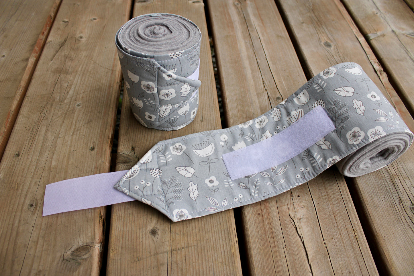 Set of 2 Horse Polo Wraps - Grey with Flowers