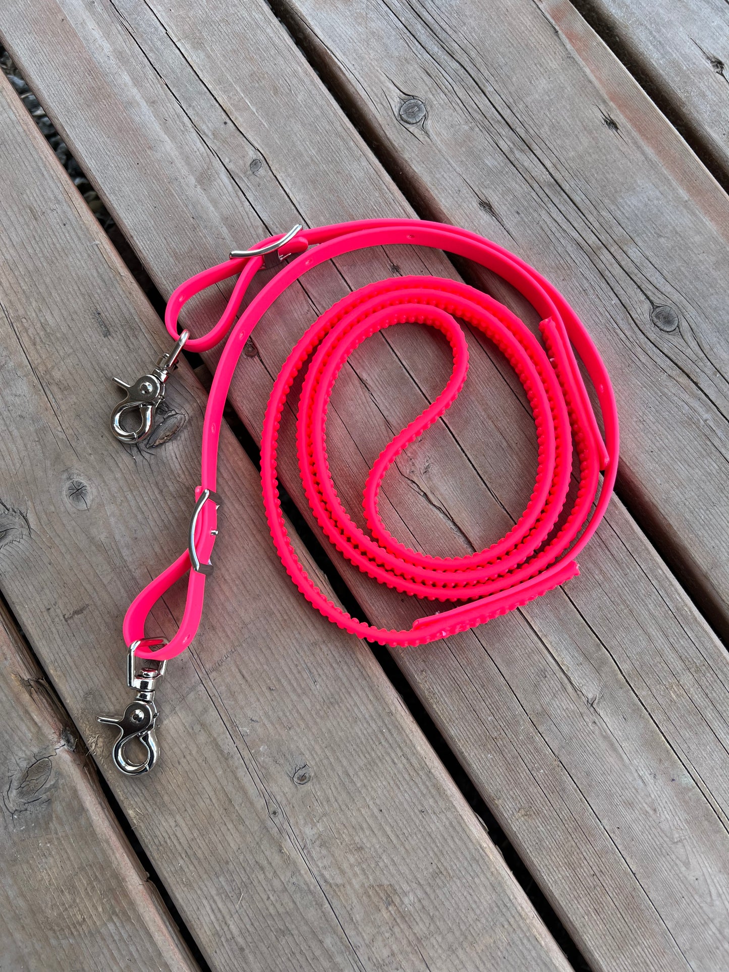 Rêne ajustable BioThane 5/8” avec Super Grip *Fabriquée sur commande*