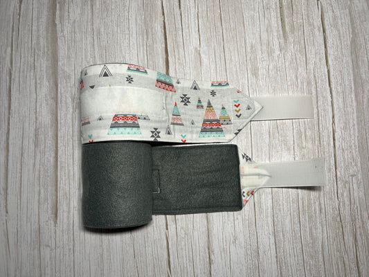 Set of 2 Horse Polo Wraps - Grey with White Aztec Design