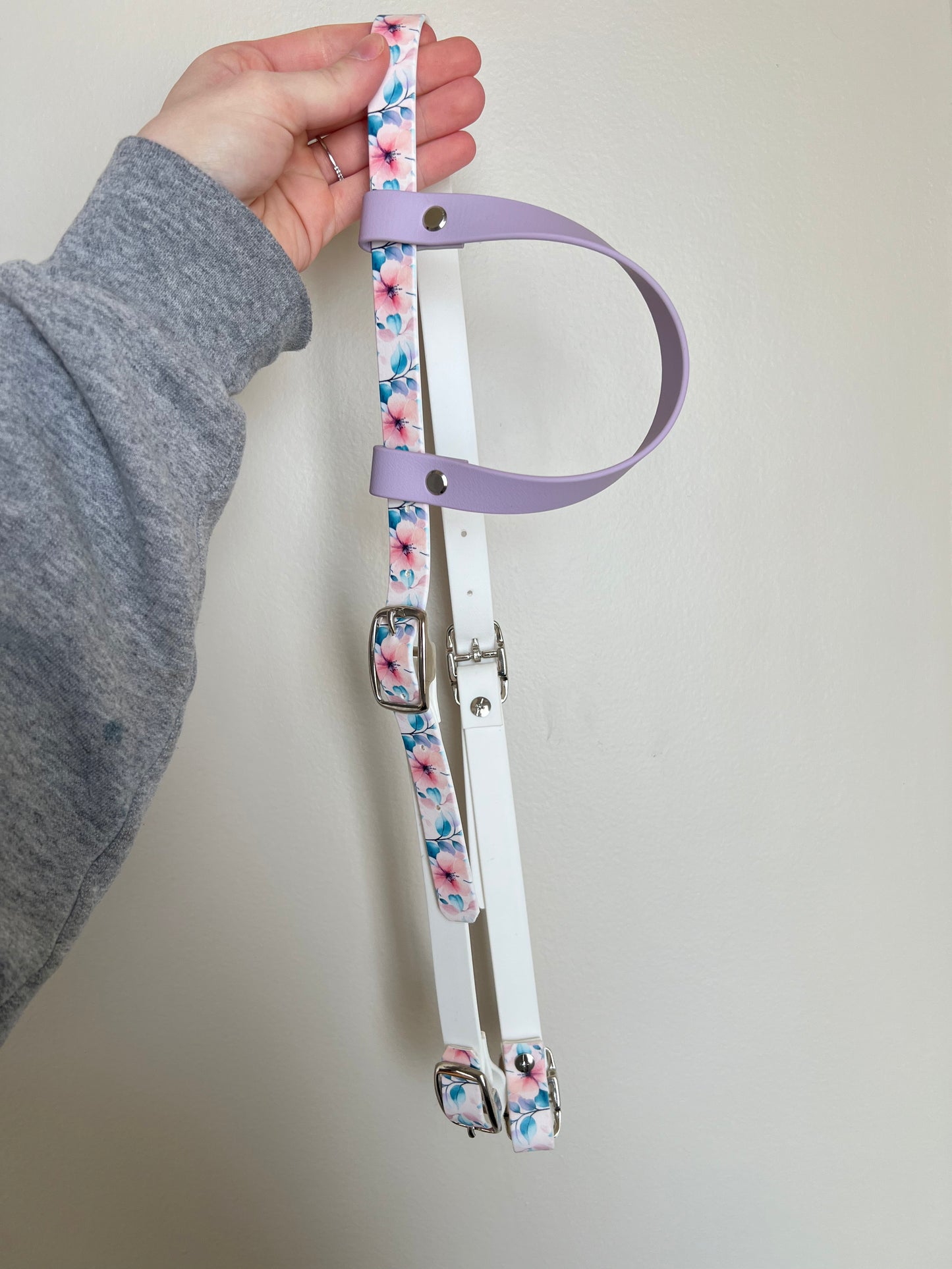 One-Ear Printed Biothane Headstall – MaRivale Standard - IN STOCK
