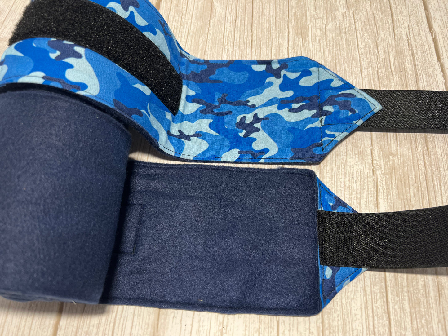 Set of 2 Horse Polo Wraps - Navy with Camo