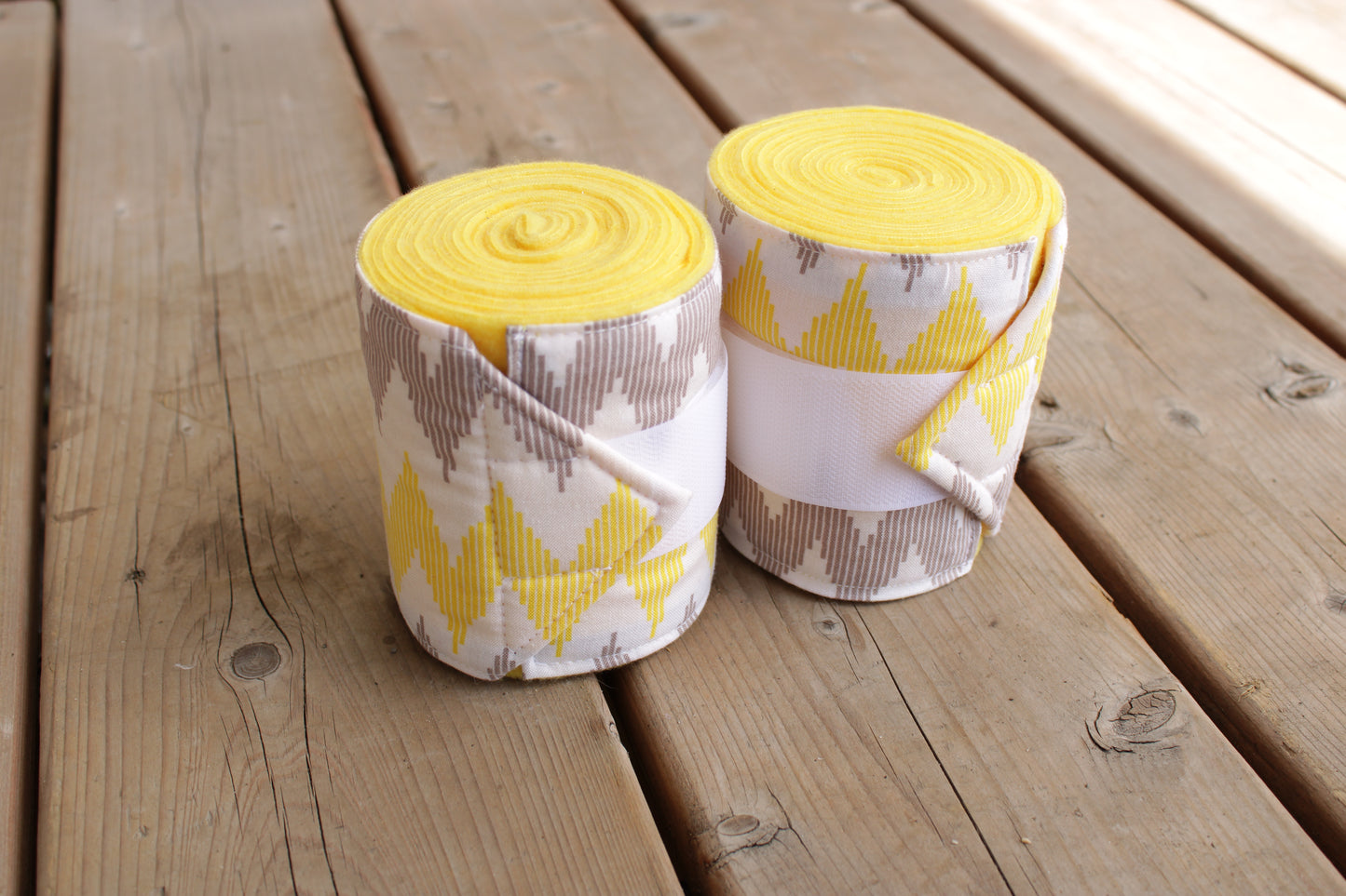 Lot de 2 polos pour chevaux - Jaune avec motif