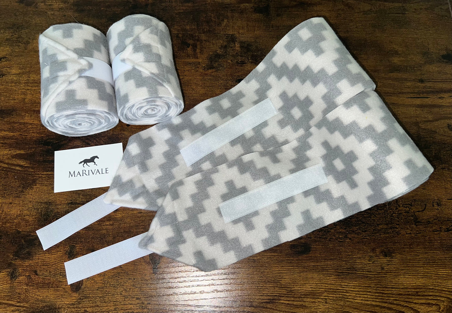 Set of 4 Horse Polo Wraps - Grey and White Aztec